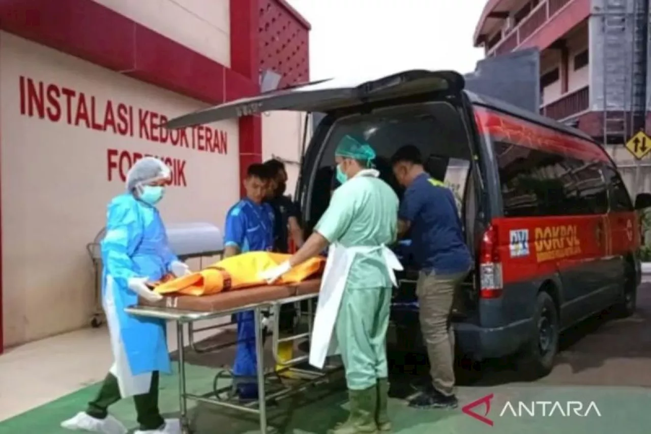 RS Polri Terima 14 Kantong Jenazah Korban Kebakaran Glodok Plaza