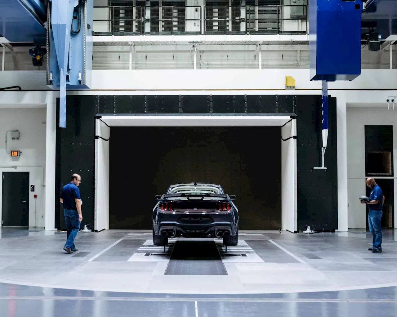 Ford's Rolling Road Wind Tunnel: Refining Performance and Efficiency