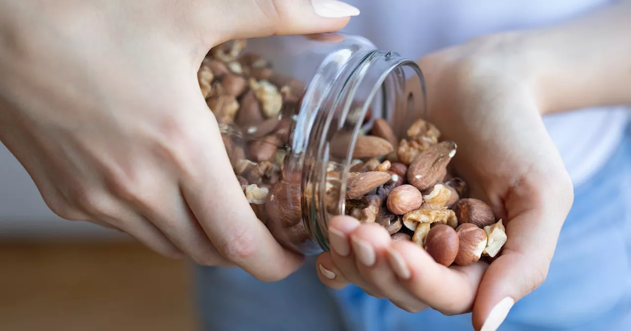 Nüsse beim Abnehmen: Kleine Kraftpakete mit großem Effekt