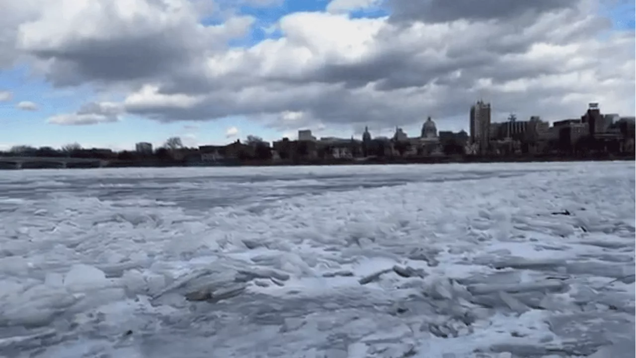 Harrisburg Prepares for Potential Flooding as Ice Melts on Susquehanna River