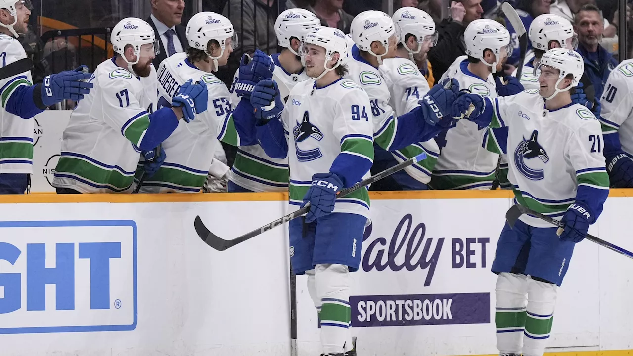 Karlsson's First NHL Goal Leads Canucks to Victory Over Predators