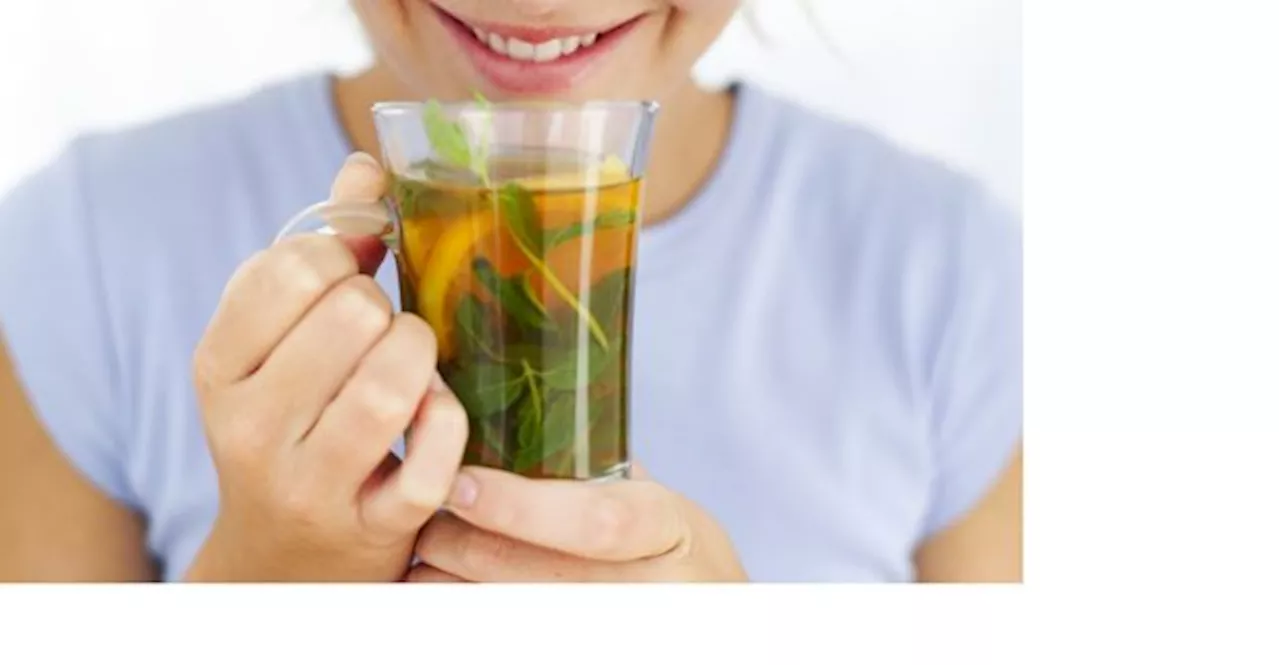 I rimedi naturali contro l'influenza: tisane e decotti per alleviare i sintomi