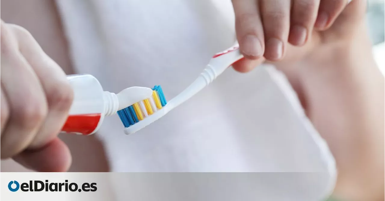 Pastas de dientes blanqueadoras, ¿de verdad pueden aclarar tus dientes o es solo un reclamo?