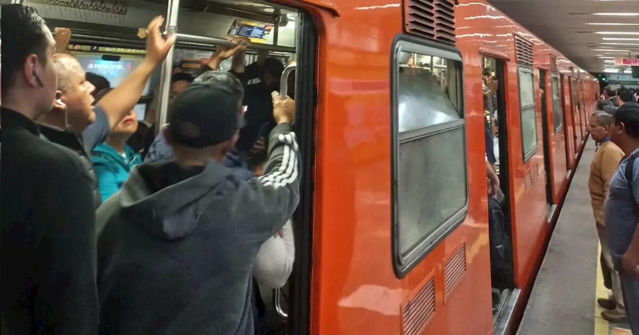 Usuarios de las Líneas 3 y 7 del Metro reportan retrasos en arribo de trenes