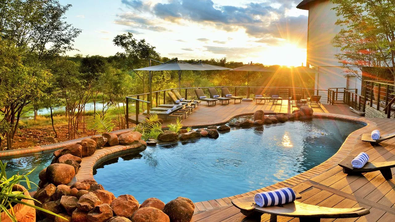 A Guilt-Free Luxury Escape in Zimbabwe: Where Conservation Meets Indulgence