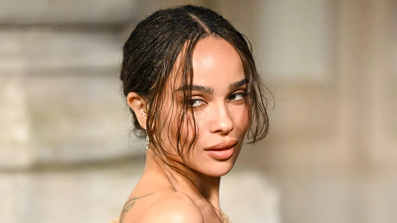 Zoë Kravitz Embraces Boho Chic at Saint Laurent Homme Show