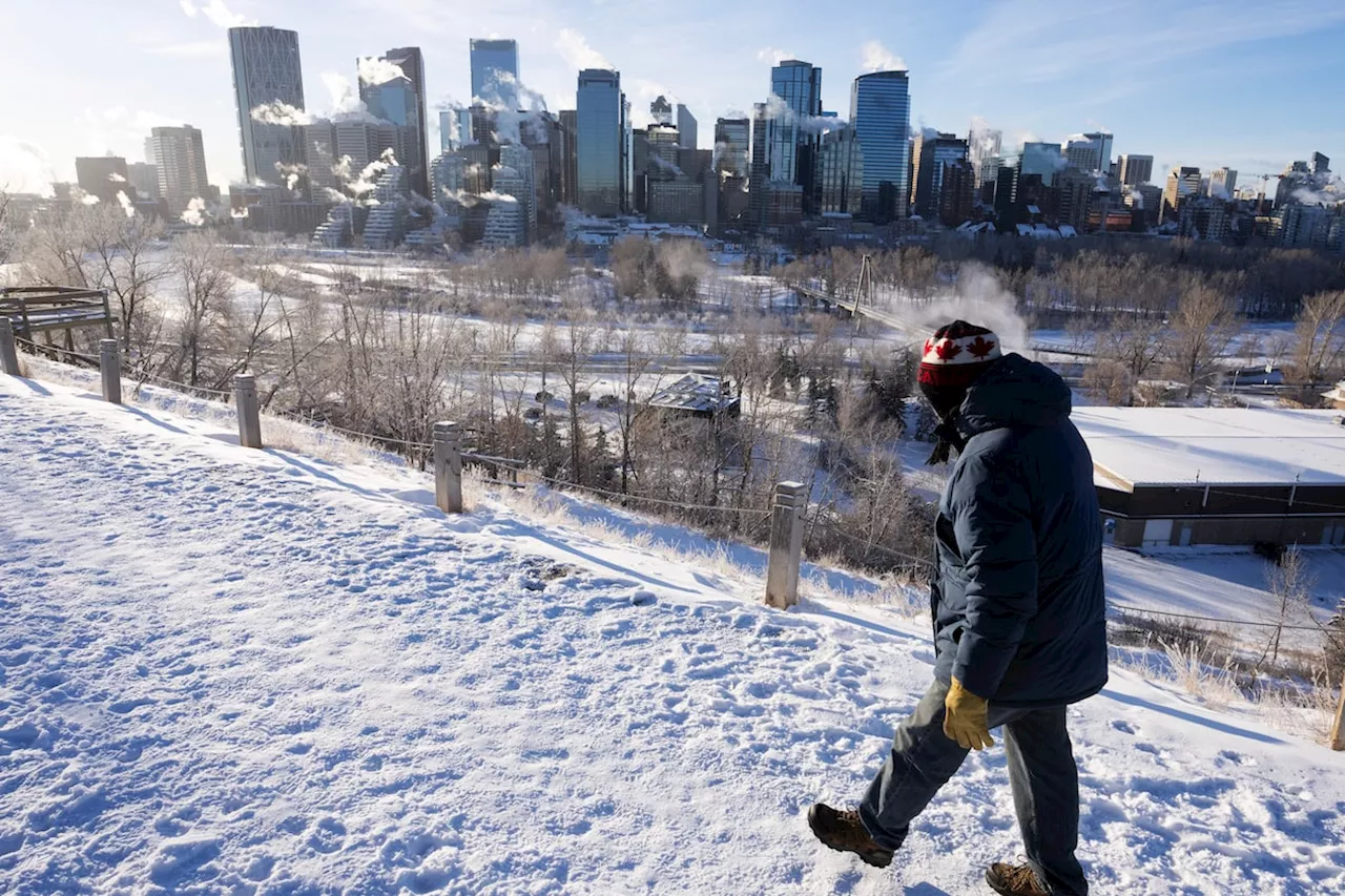 Calgary Green Line Transit Project Moves Forward Despite Downtown Dispute