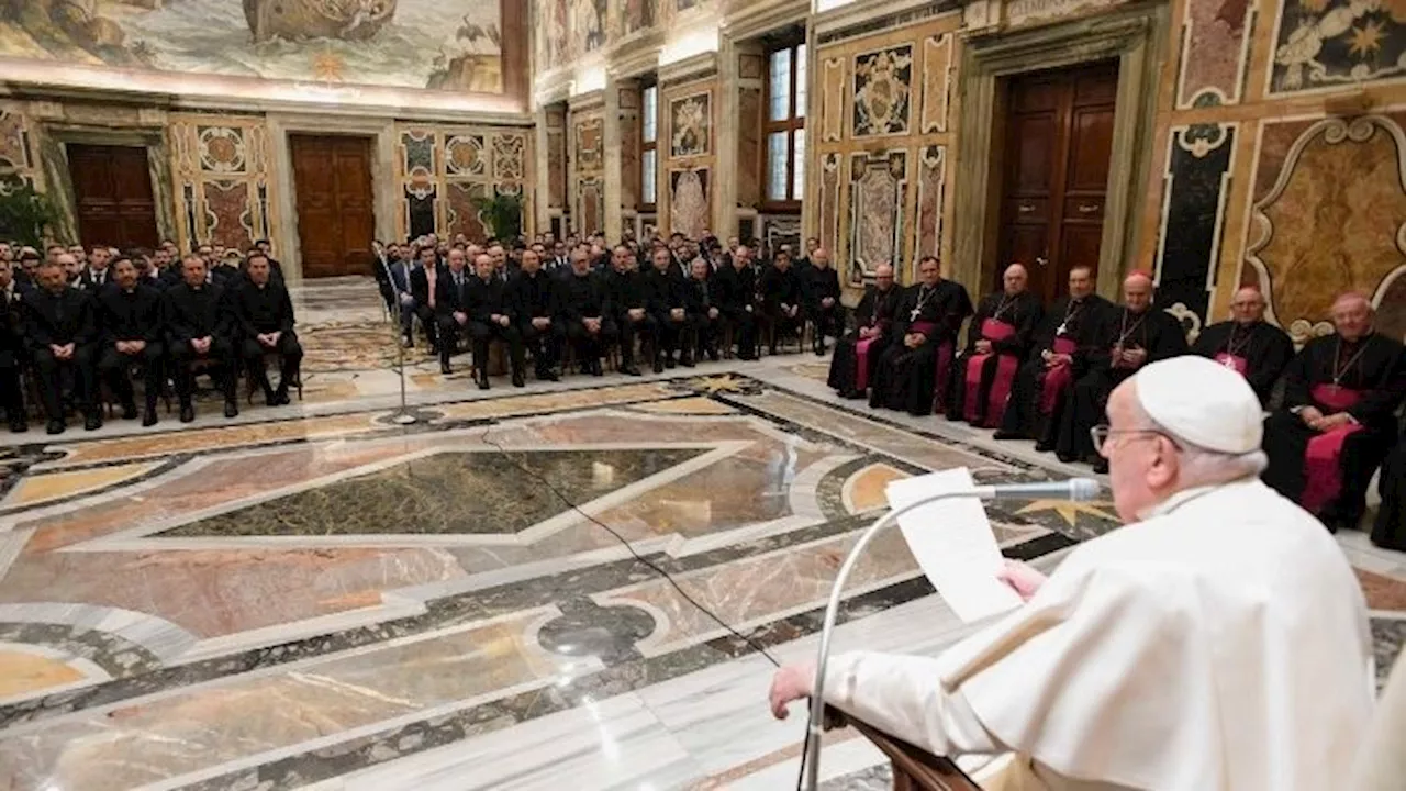 Pope Francis Urges Future Priests to Share Christ's Tenderness with Flood-Ravaged Valencia