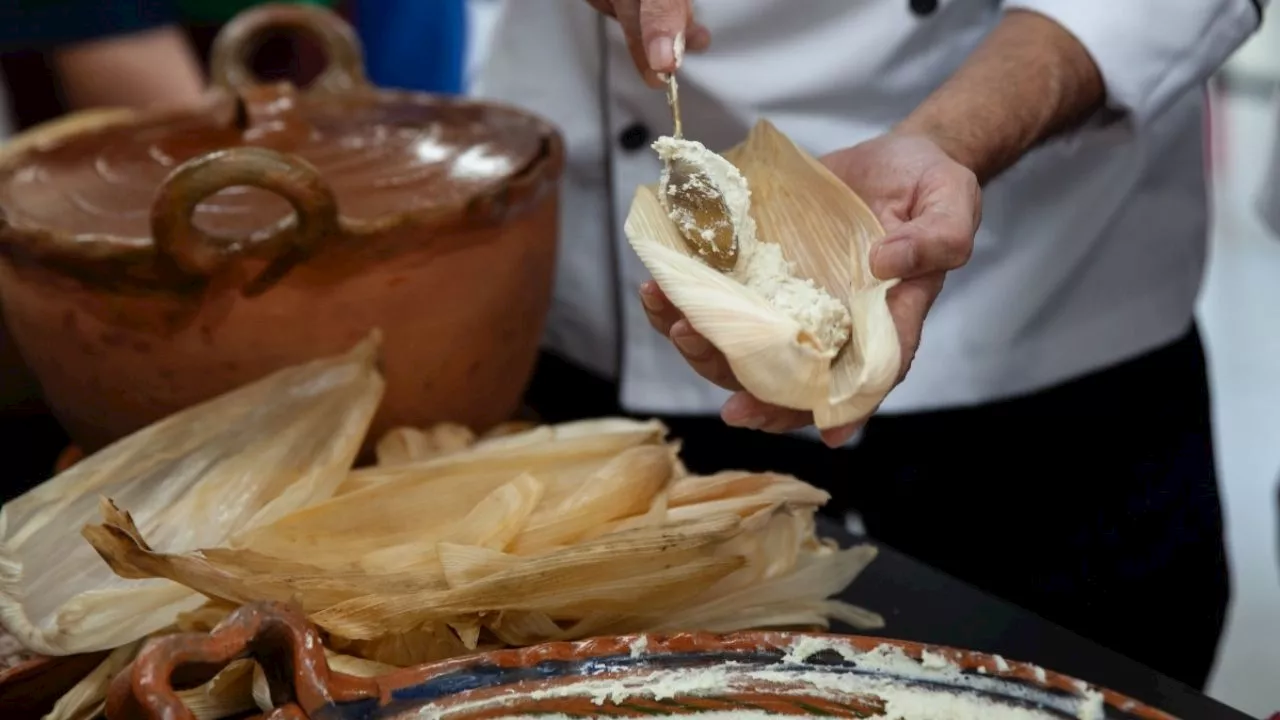 La receta para los tamales de chipilín este 2 de febrero, los favoritos de Biby Gaytán