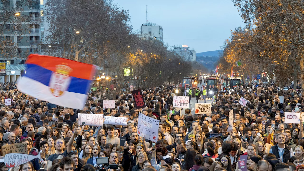 Hunderttausende auf der Straße - Nach Protesten – Russland warnt vor 'Chaos' in Serbien