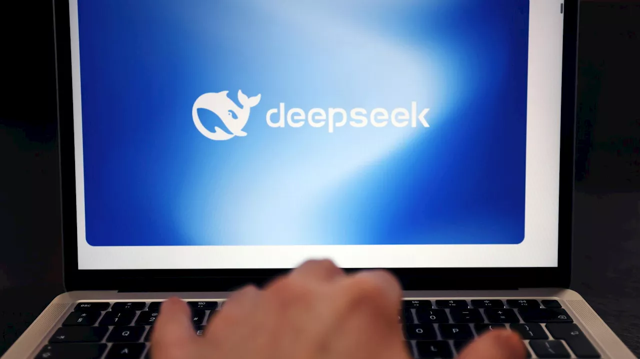 ChatGPT vs DeepSeek: Due Visioni dell'Intelligenza Artificiale