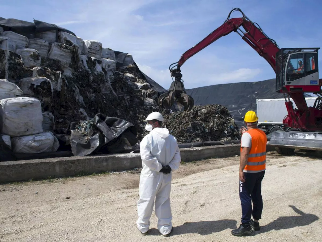 Cedu critica l'Italia per l'inquinamento a Terra dei Fuochi