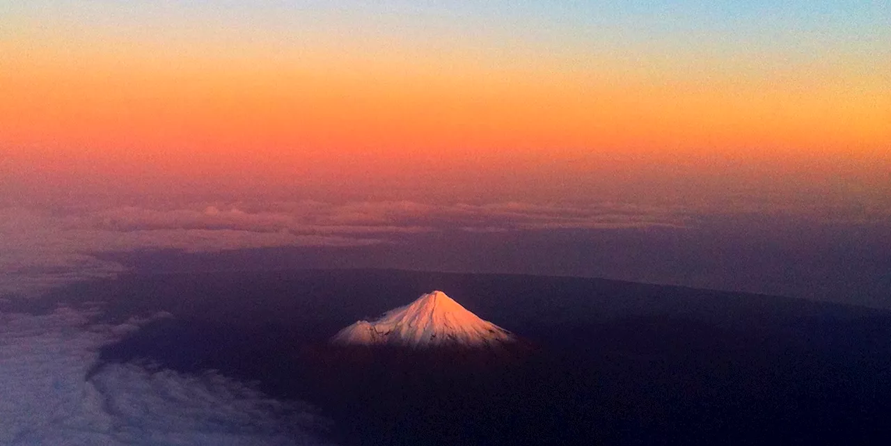 Il Monte Taranaki diventa una persona: legge che riconosce personalità giuridica alla montagna