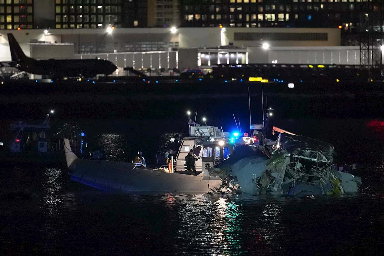 Colião Aéreo no Rio Potomac: 28 Corpos Retirados, Nenhum Sobrevivente Confirmado