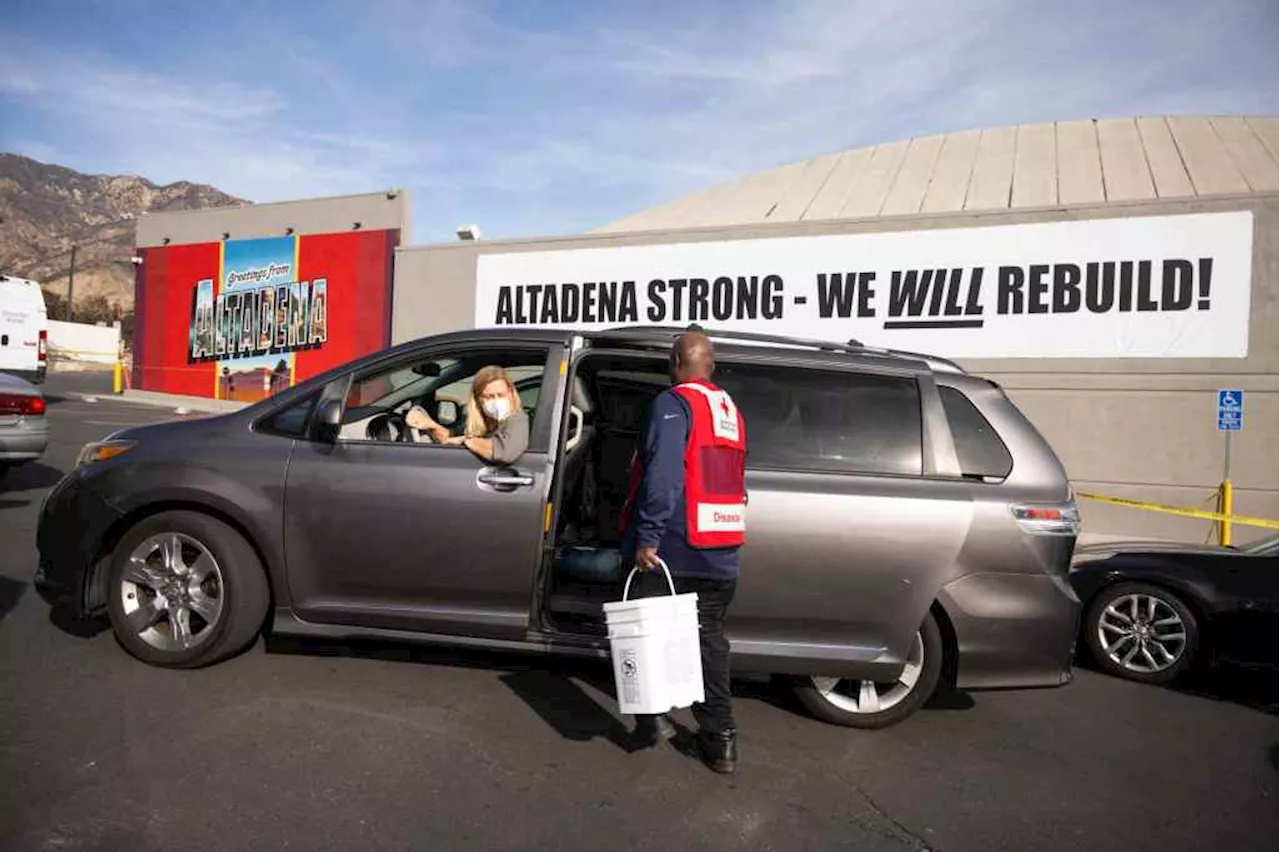 Altadena Grocery Outlet, a hub amid the Eaton fire recovery, to host meal giveaway for community