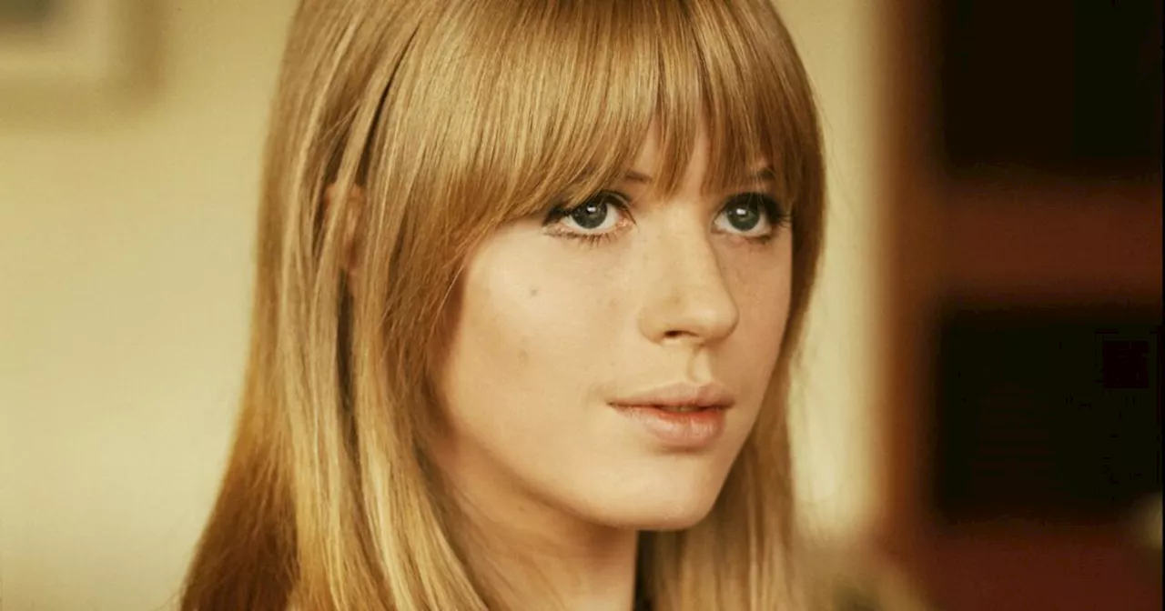 Marianne Faithfull, 'It' Girl of Swinging London and Rolling Stones Muse, Dies at 78