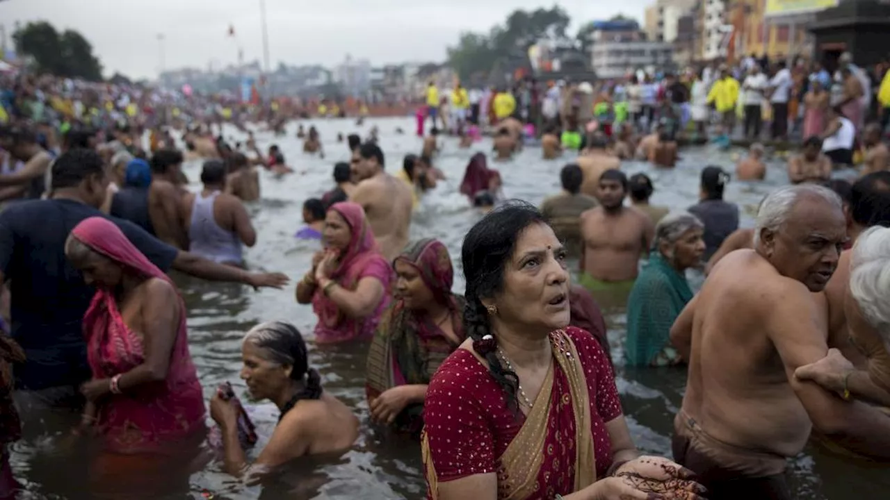 Jumlah Korban Tewas Akibat Berdesakan di Festival Agama Kumbh Mela Bertambah Jadi 30 Orang