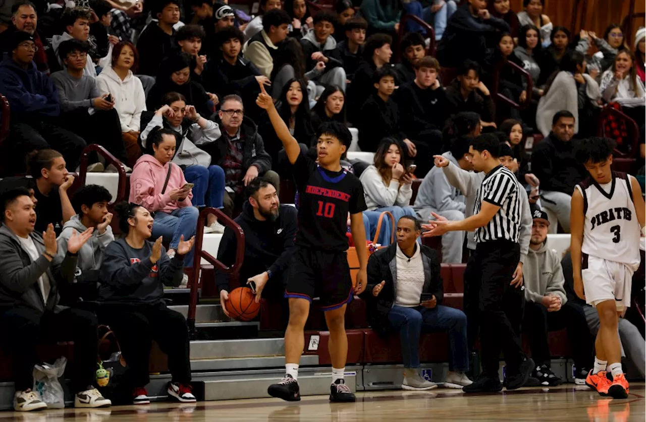 No contest: Independence heats up, routs rival Piedmont Hills in first-place showdown