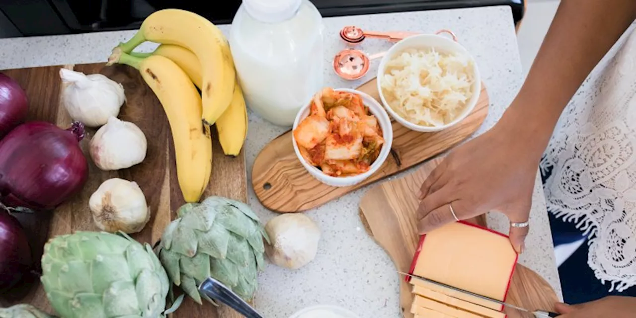 Fiber vs. Fermented Foods: Which is Best for Your Gut?