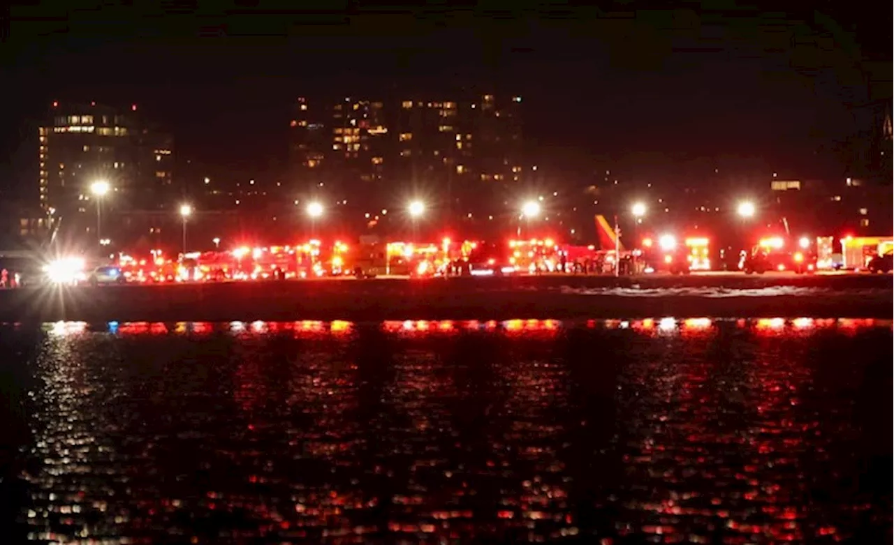 American Eagle Jet and Army Helicopter Collide Over Potomac River