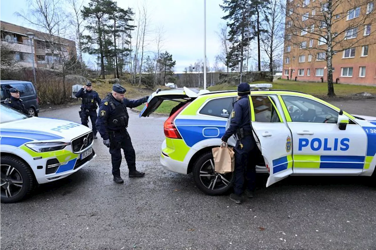 Iraqi refugee and anti-Islam campaigner shot dead in Sweden