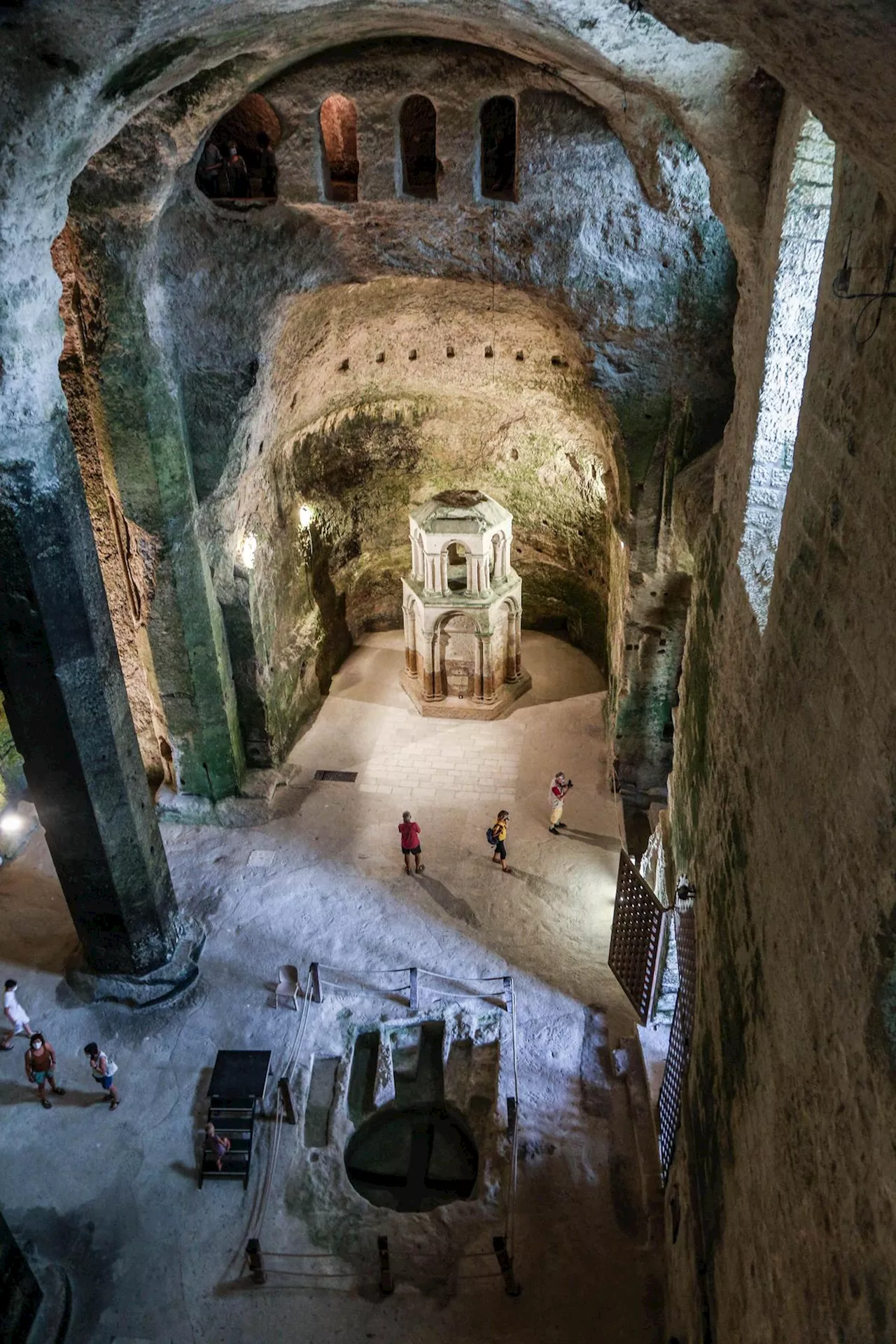 Charente : À Aubeterre-sur-Dronne, l’église rupestre Saint-Jean n’a pas livré tous ses secrets