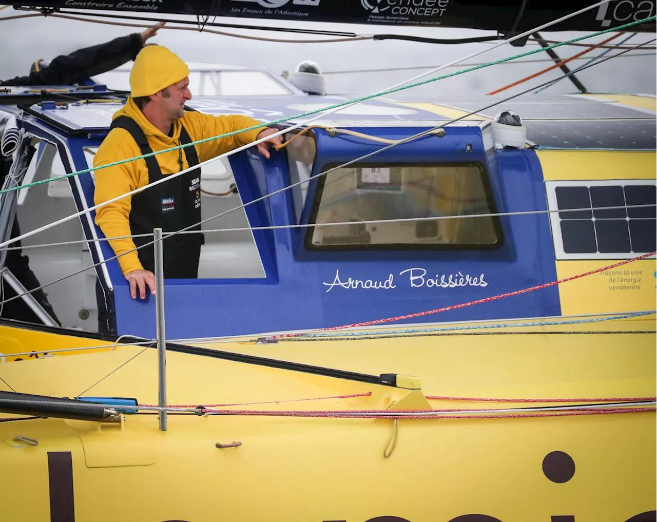 Vendée Globe : Arnaud Boissières a démâté au large des îles du Cap-Vert