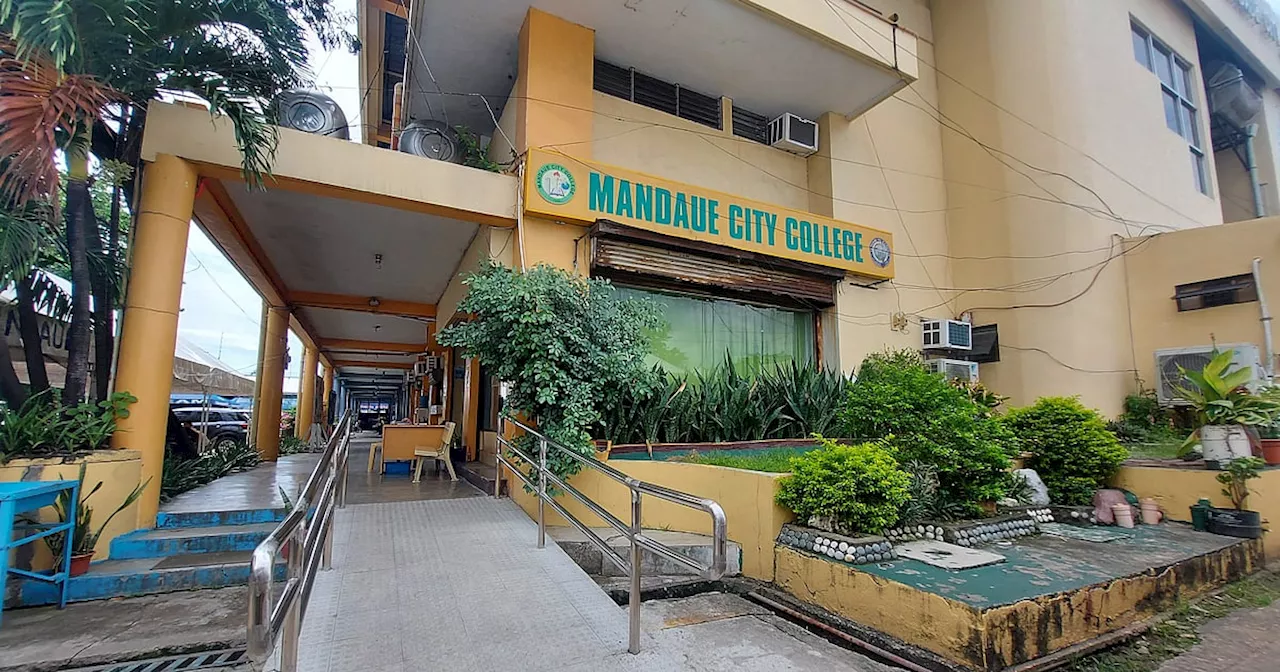 Mandaue City College Seeks to Regain Free Tuition Access