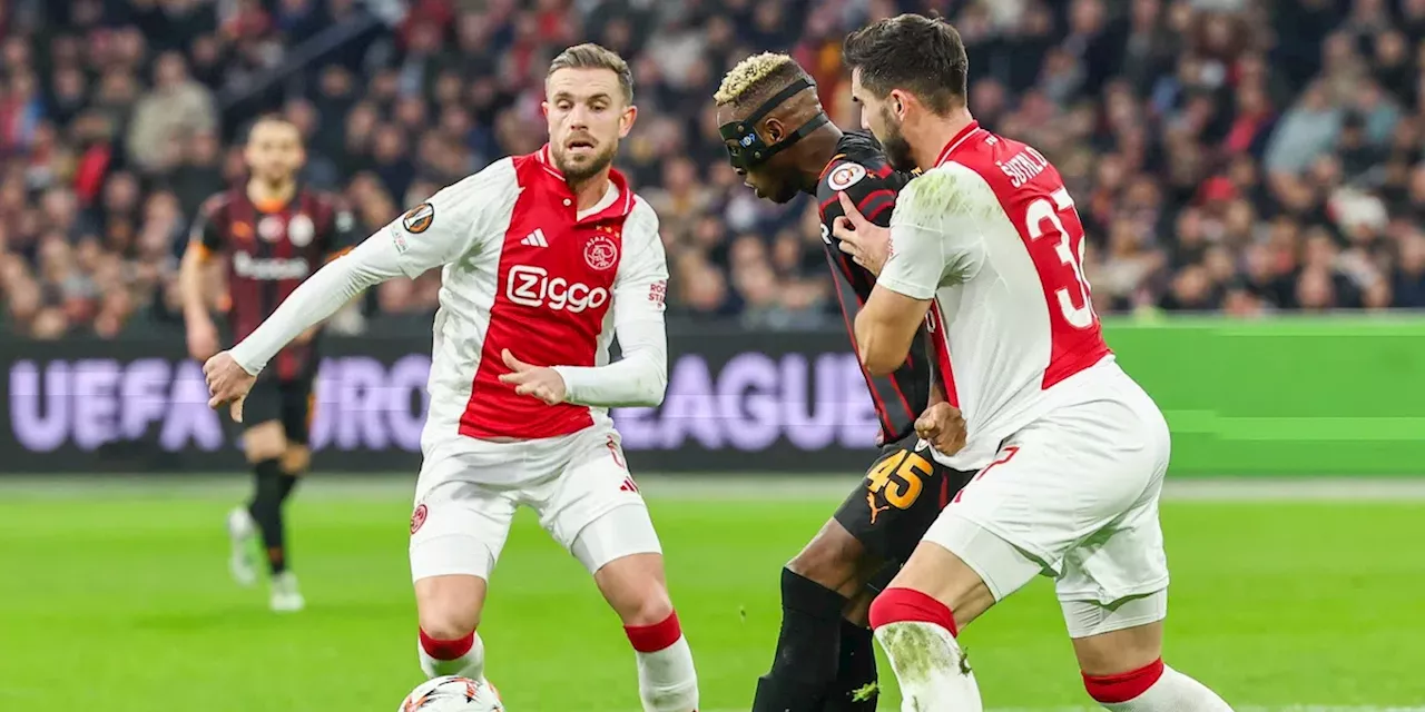 Sneijder vol verbazing over Henderson bij Ajax: 'Ik vind het heel vreemd'