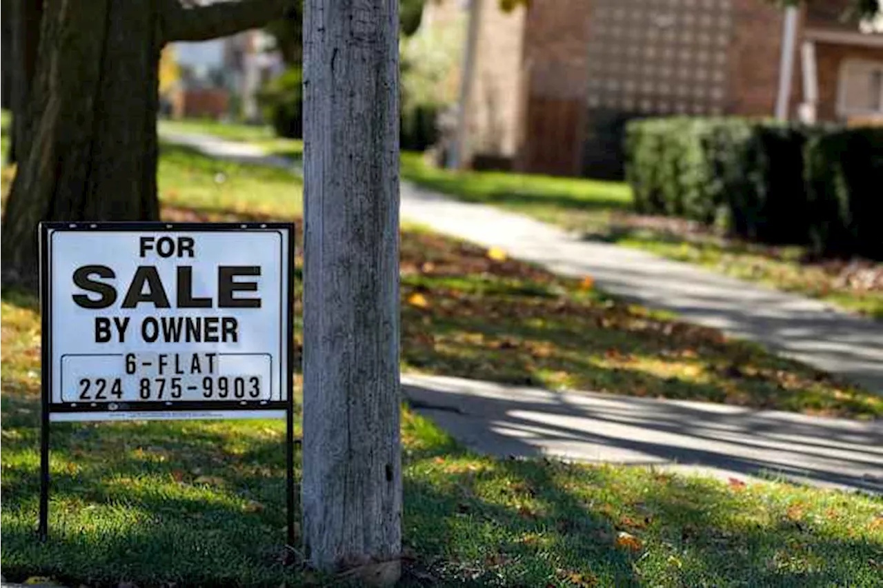 Mortgage Rates Ease Slightly, But Remain Elevated