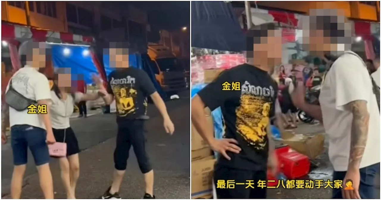 Customers & a Vendor at Johor Pasar Malam Get into Physical Fight Over Dissatisfaction with Prices