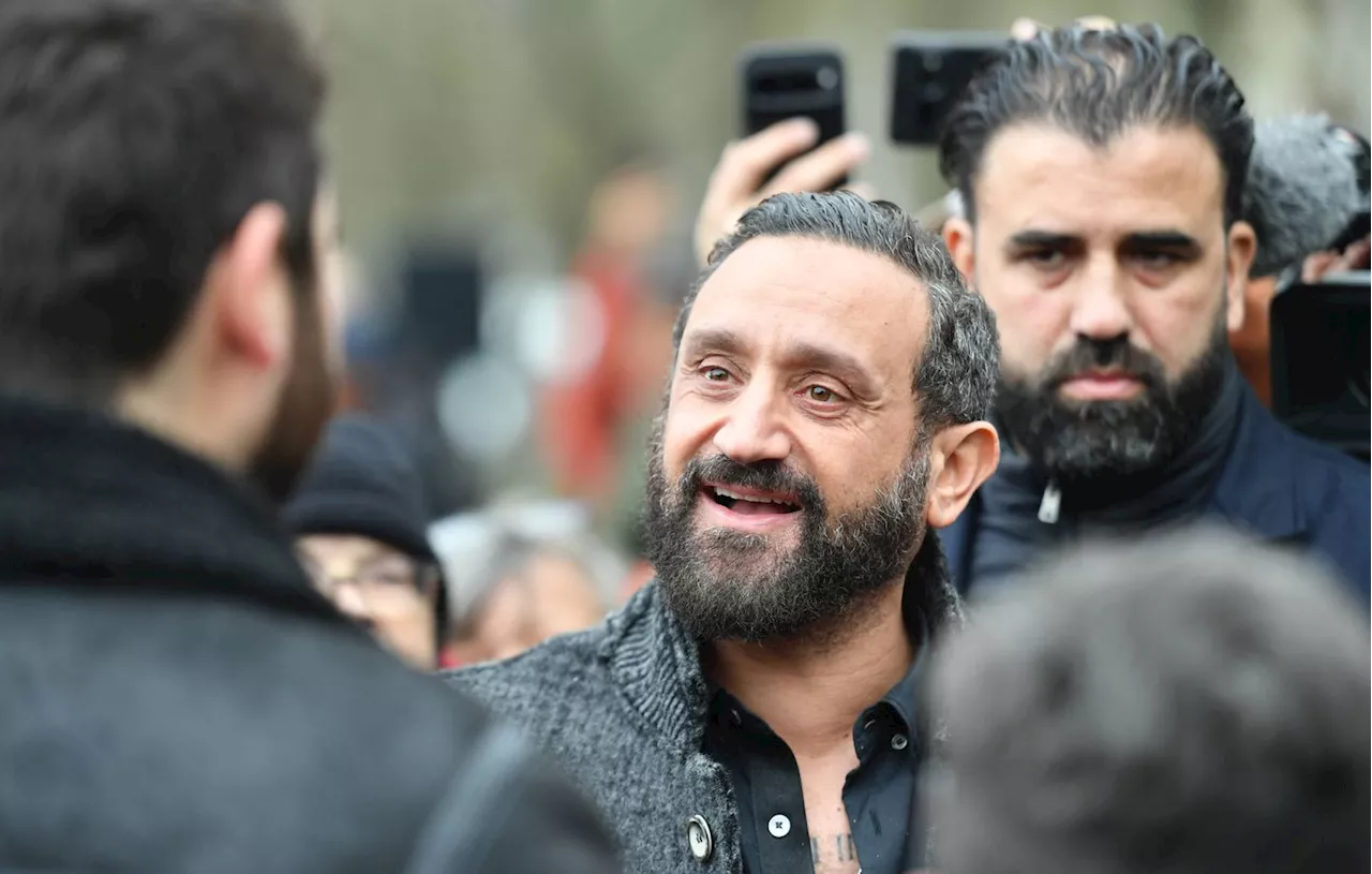 Hanouna en « discussions avancées » pour un parachutage sur W9 et Fun Radio