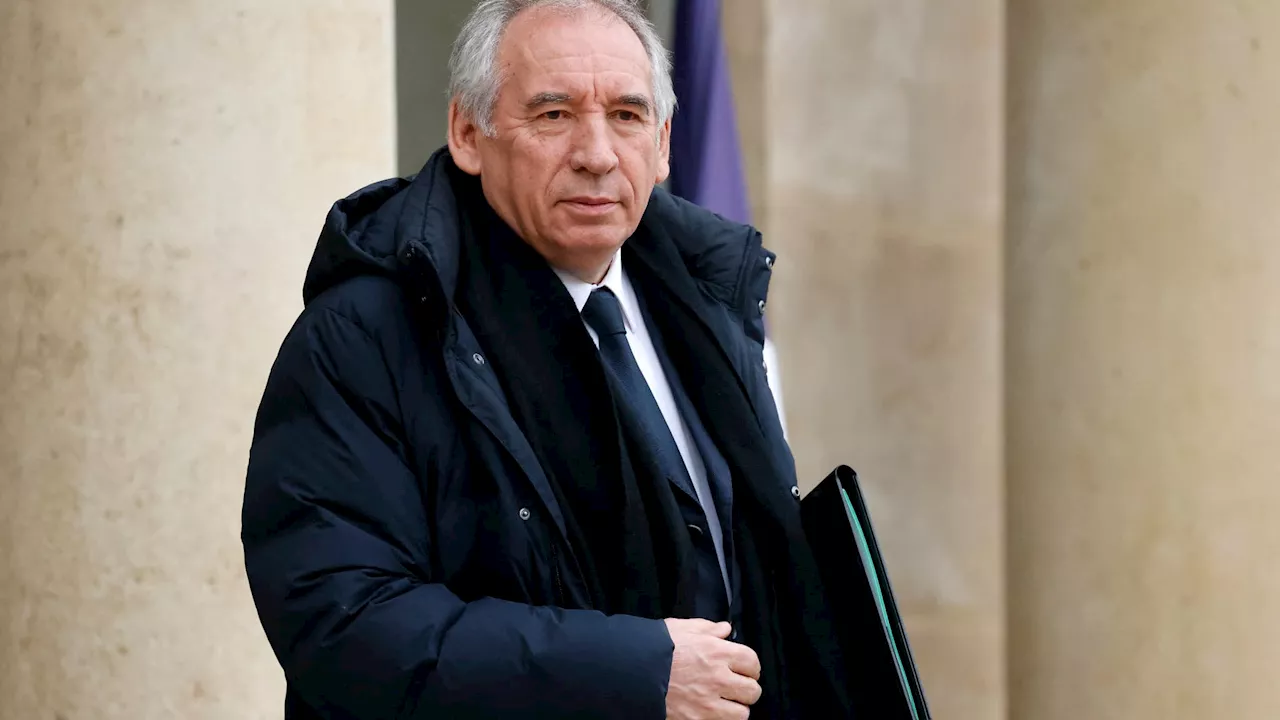 INFO BFMTV. François Bayrou a rencontré Bernard Arnault deux jours après les vives critiques du...