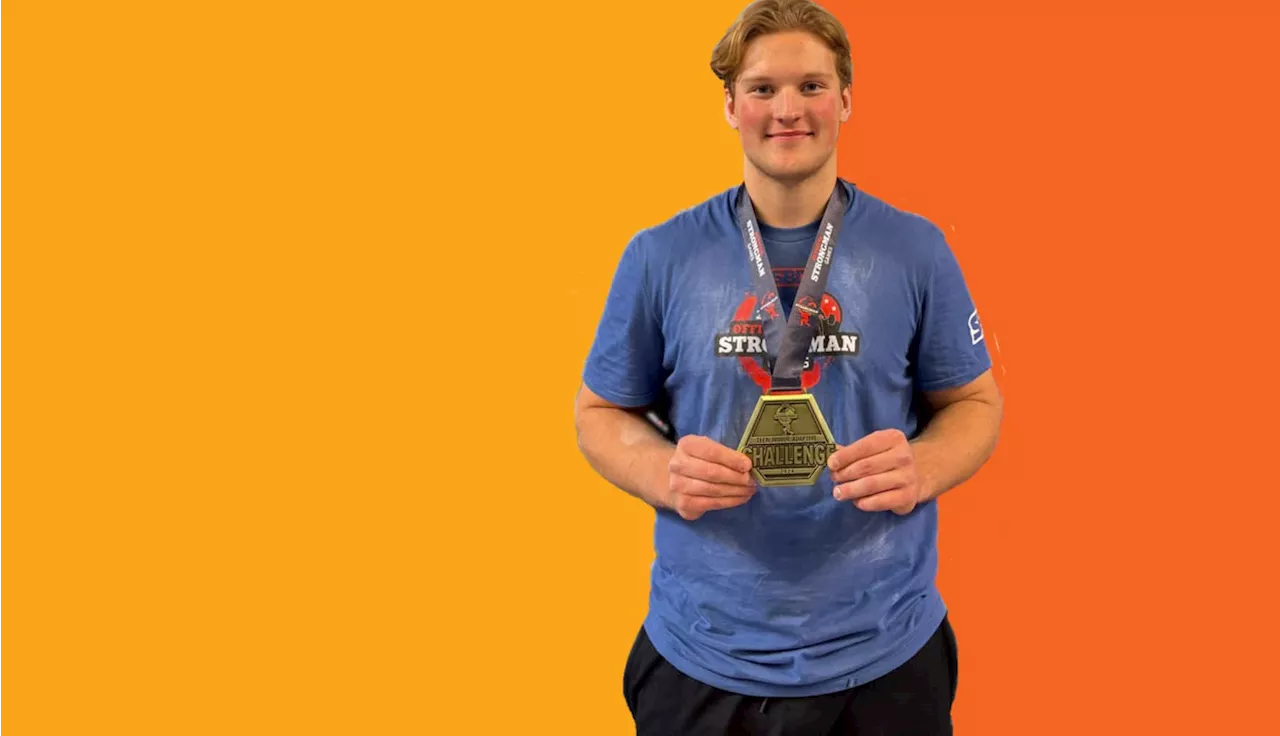 Teen Powerlifter Earns 'World's Strongest Teen' Title