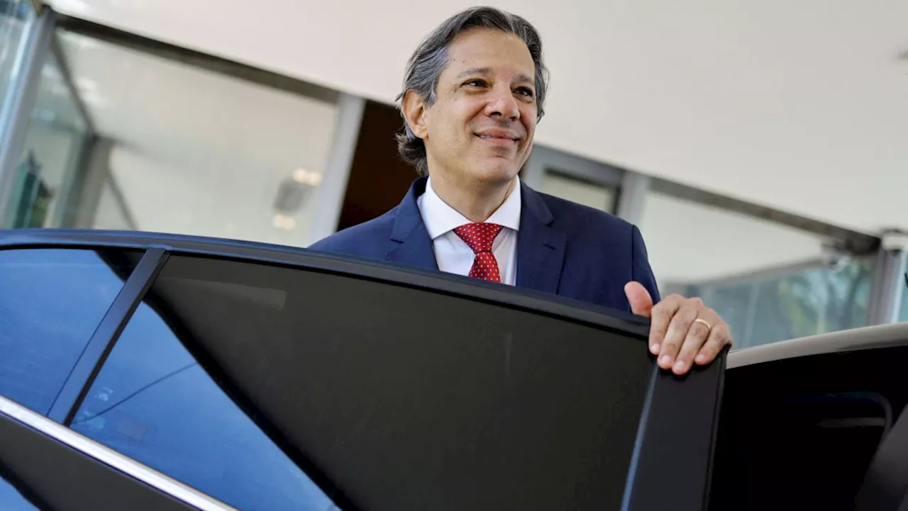 Economia deve crescer 2,5% em 2025 e acomodar inflação, diz Haddad