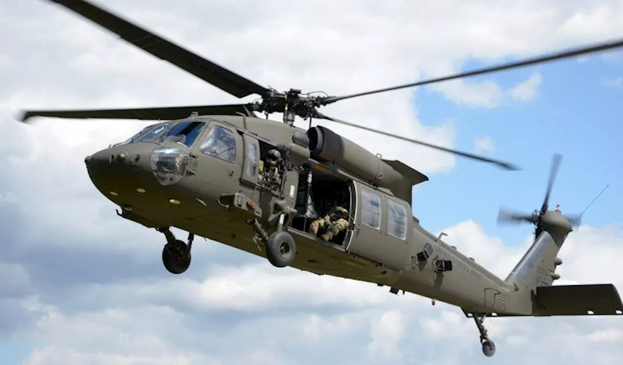 Piloto do Exército explica planejamento detalhado dos voos Black Hawk em Washington