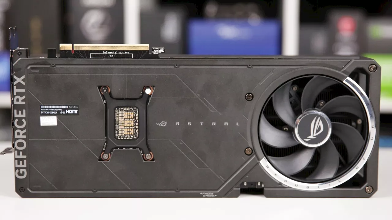 Asus ROG GeForce RTX 5080 Astral: Lärmreduzierung durch Deaktivierung des vierten Lüfters