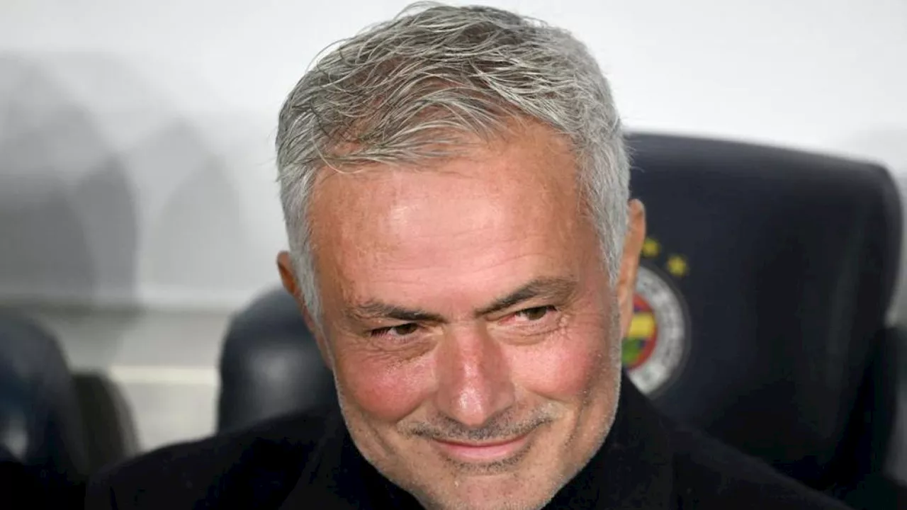 Mourinho ai playoff di Europa League per un gol annullato al 94': cosa è successo