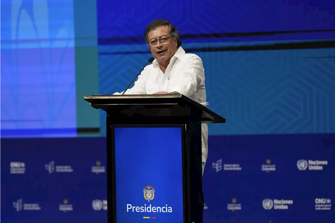 Colombian President Urges Undocumented Nationals to Return Home