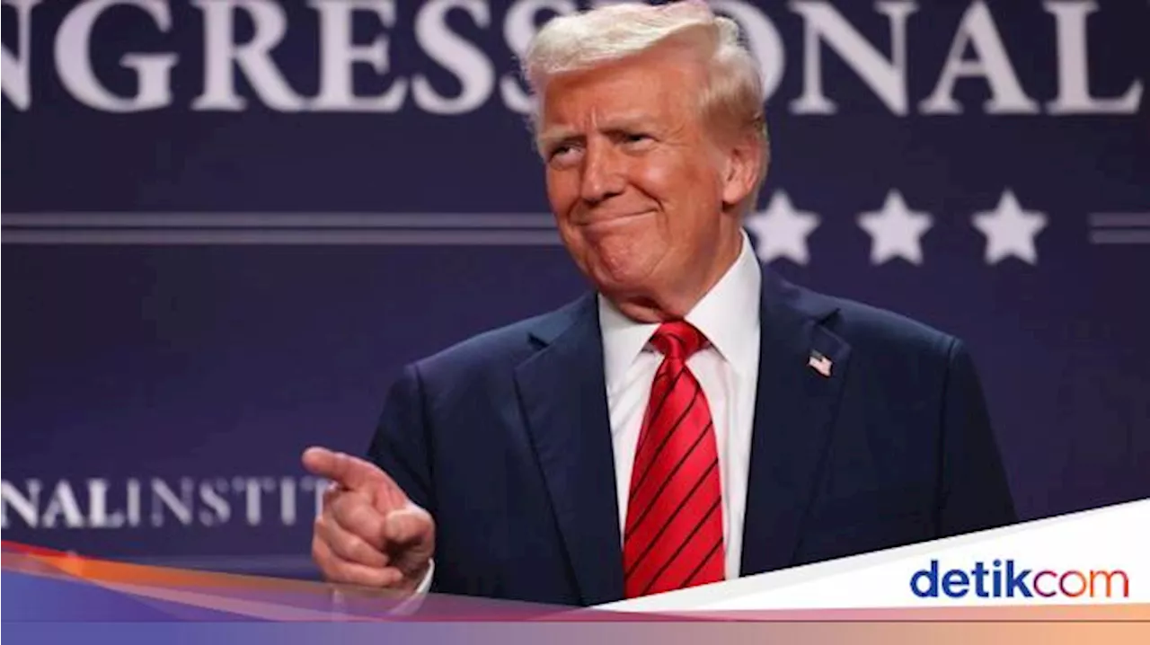 Trump Tawarkan Pesangon Rp1.627 Triliun untuk 2 Juta PNS AS