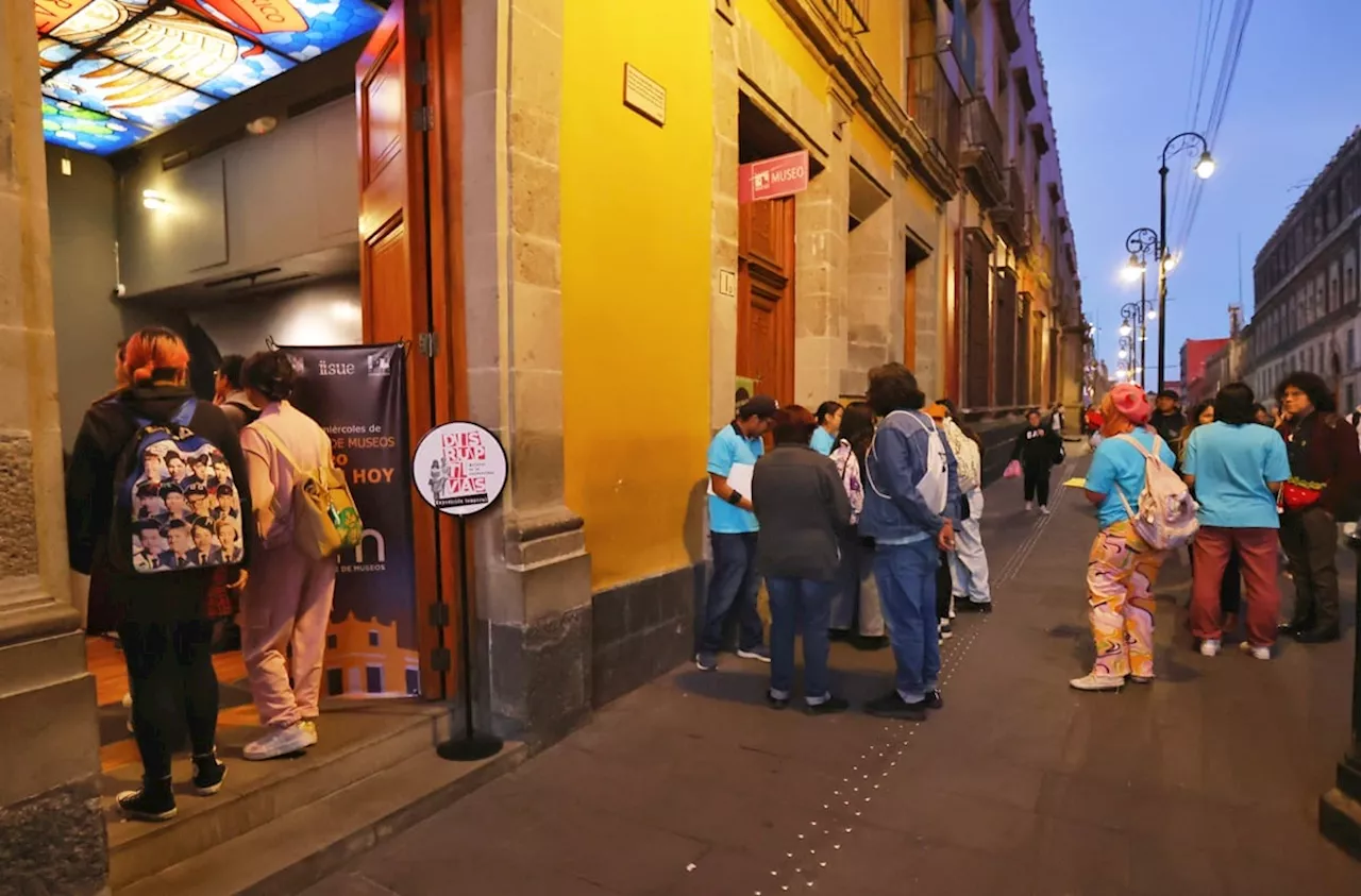 Reviven espacios culturales de calle Moneda por la Noche de Museos