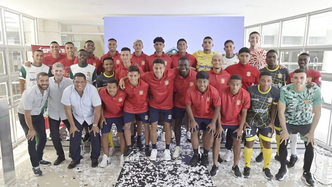 El Barranquilla FC presenta el plantel con el que encarará la temporada 2025 en la ‘B’