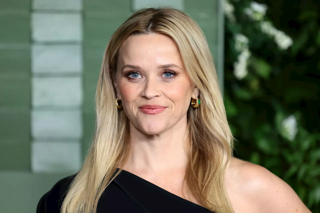 Reese Witherspoon's Awkward Awards Speech: 'I Roasting the Wrong Actress'