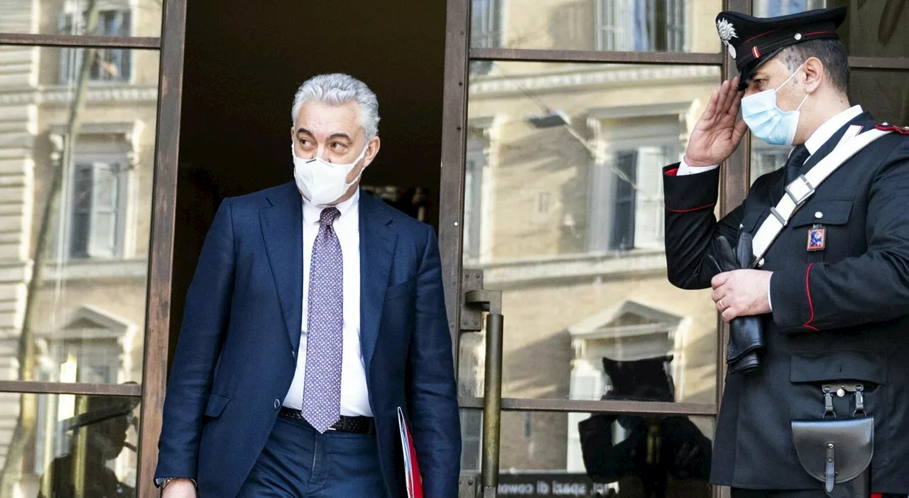 Arcuri assolto: il gip sospende il processo per questioni di costituzionalità
