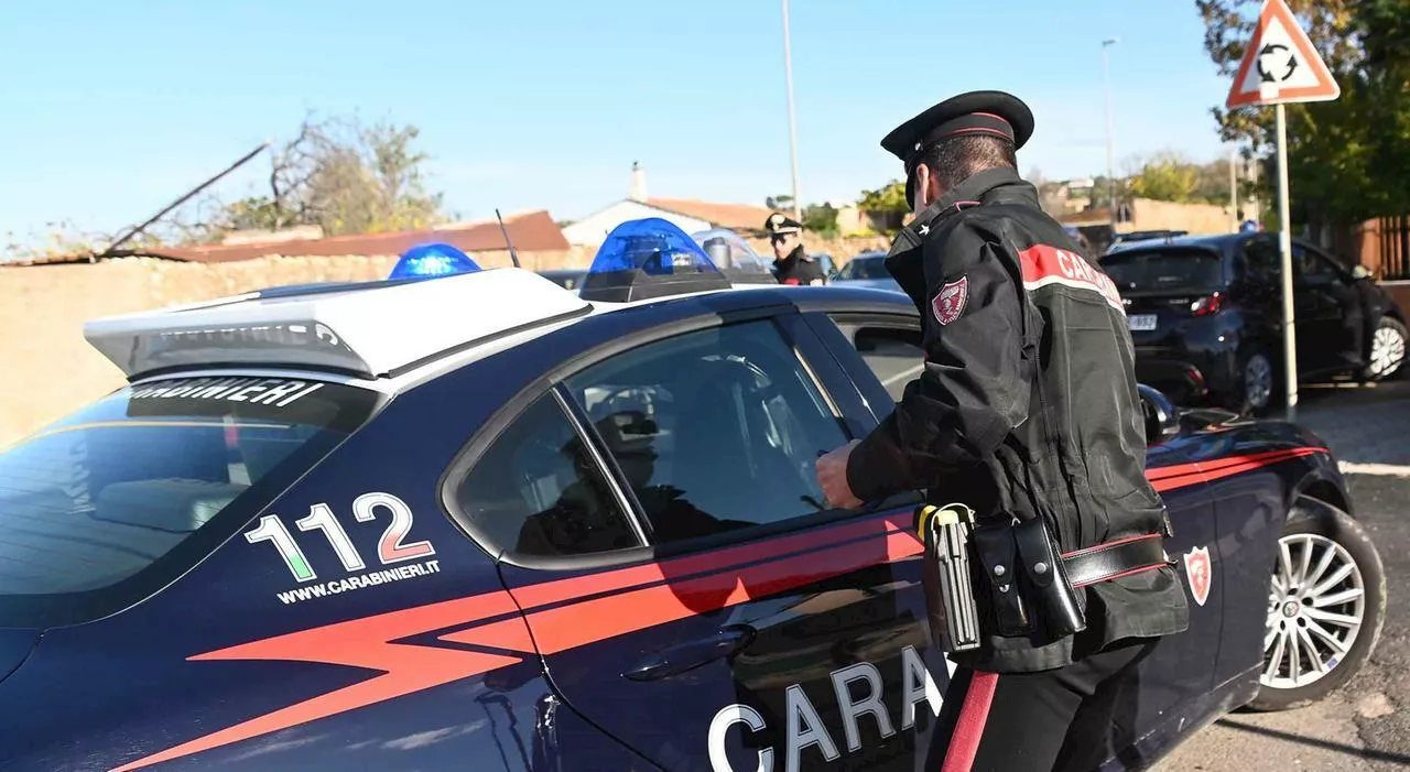 Lite furibonda sulla Casilina a Ferentino: due donne bloccano il traffico