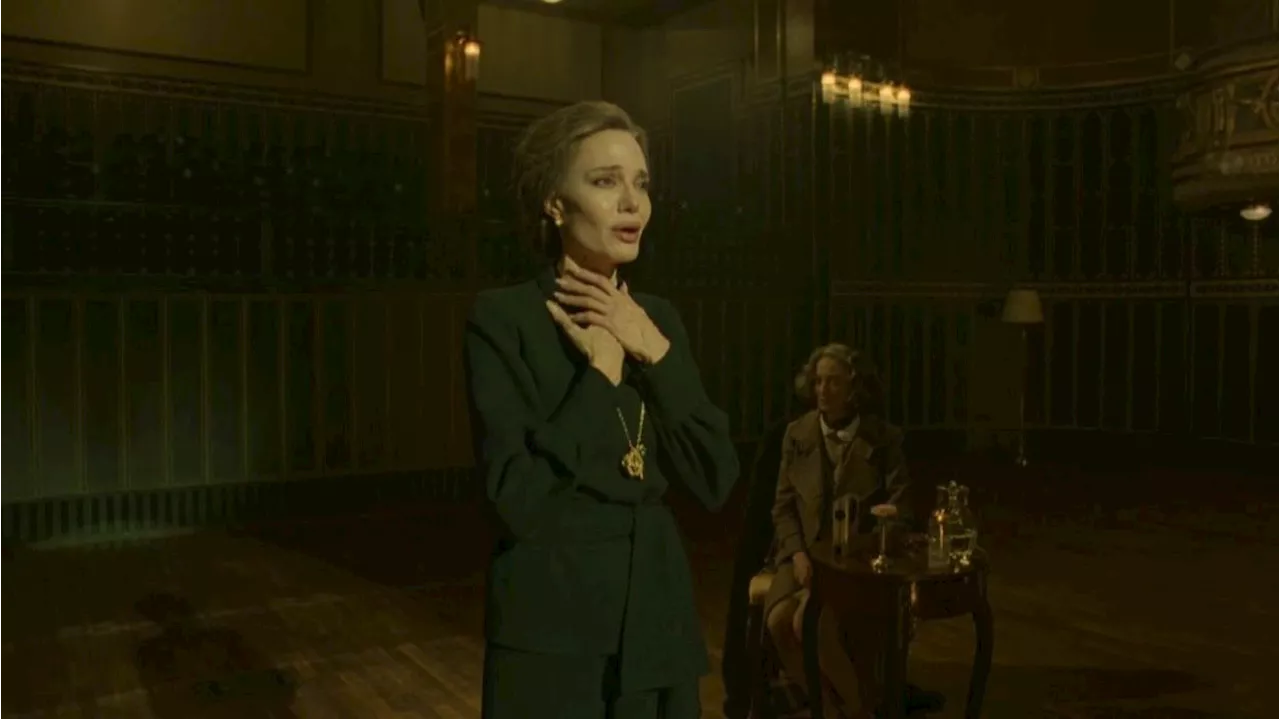 Angelina Jolie se Transforma en María Callas para la Nueva Película de Pablo Larraín