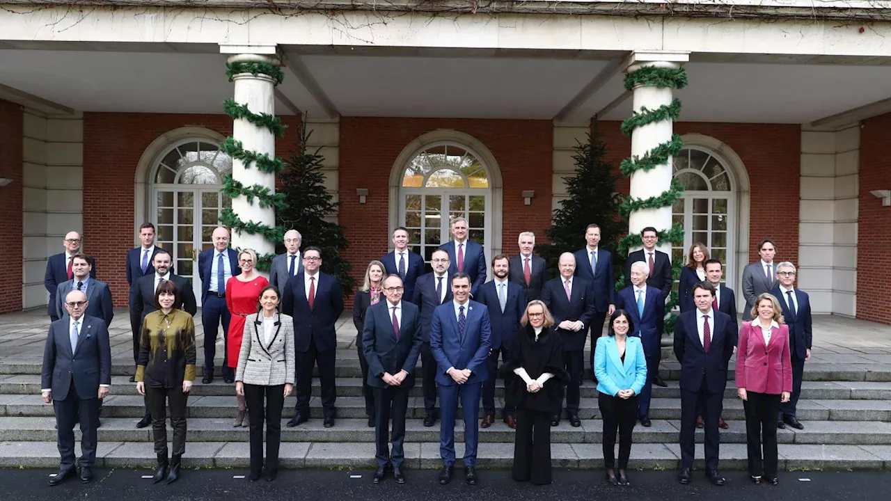 Cumbre en Moncloa: Sánchez se reunirá con los CEO de las farmacéuticas tras aprobarse la estrategia del sector