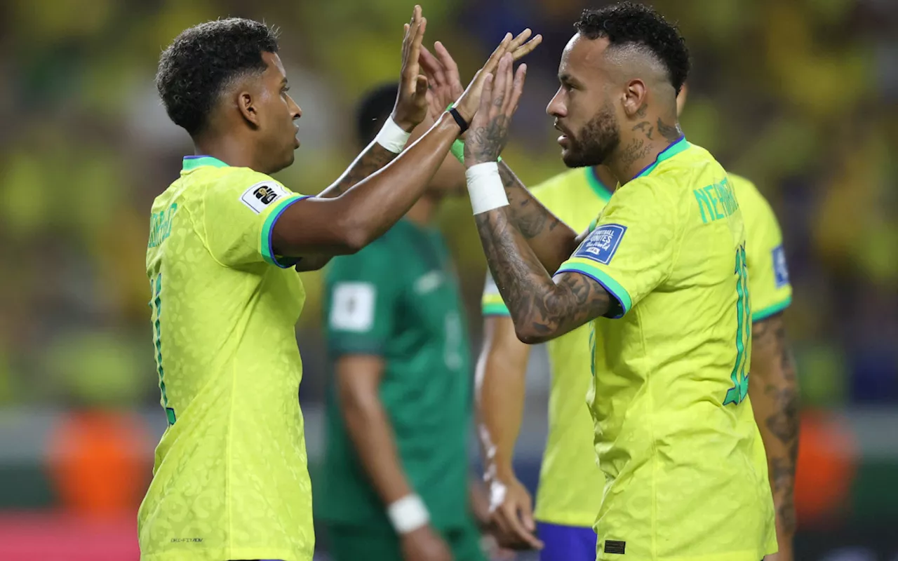 Rodrygo celebra retorno de Neymar ao Santos