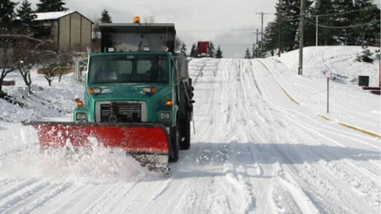 Tacoma Snow Fleet mobilizes ahead of forecasted winter weather this weekend