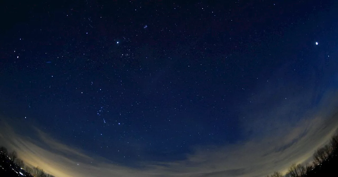 Planetary Parade Lights Up UK Skies